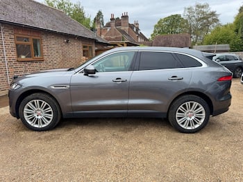 Used Jaguar F-Pace 2018 for sale - 79655468: Photo