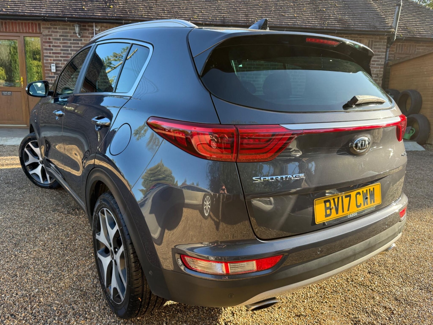 Used Kia Sportage 2017 for sale - 76200894: Photo 2