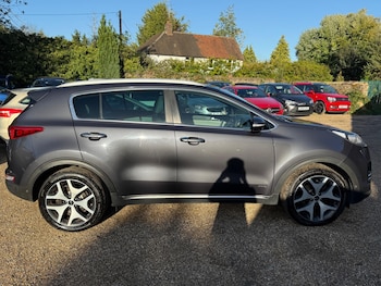 Used Kia Sportage 2017 for sale - 76200894: Photo