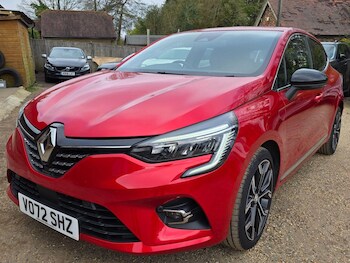 Used Renault Clio 2023 for sale - 79359212: Photo