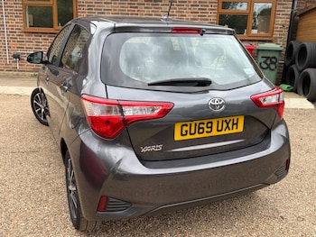 Used Toyota Yaris 2019 for sale - 76071946: Photo