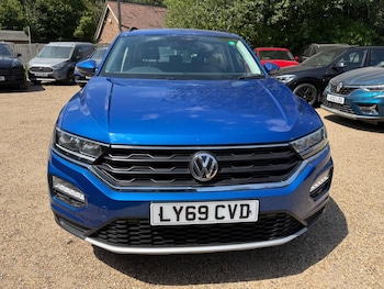 Used Volkswagen T-Roc 2020 for sale - 79359245: Photo