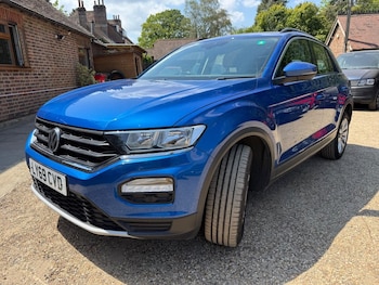 Used Volkswagen T-Roc 2020 for sale - 79359245: Photo