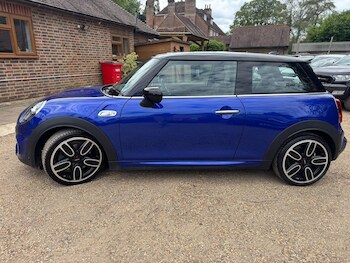 Used MINI Hatch 2020 for sale - 79359227: Photo