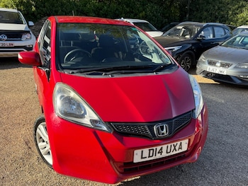Used Honda Jazz 2014 for sale - 76072409: Photo