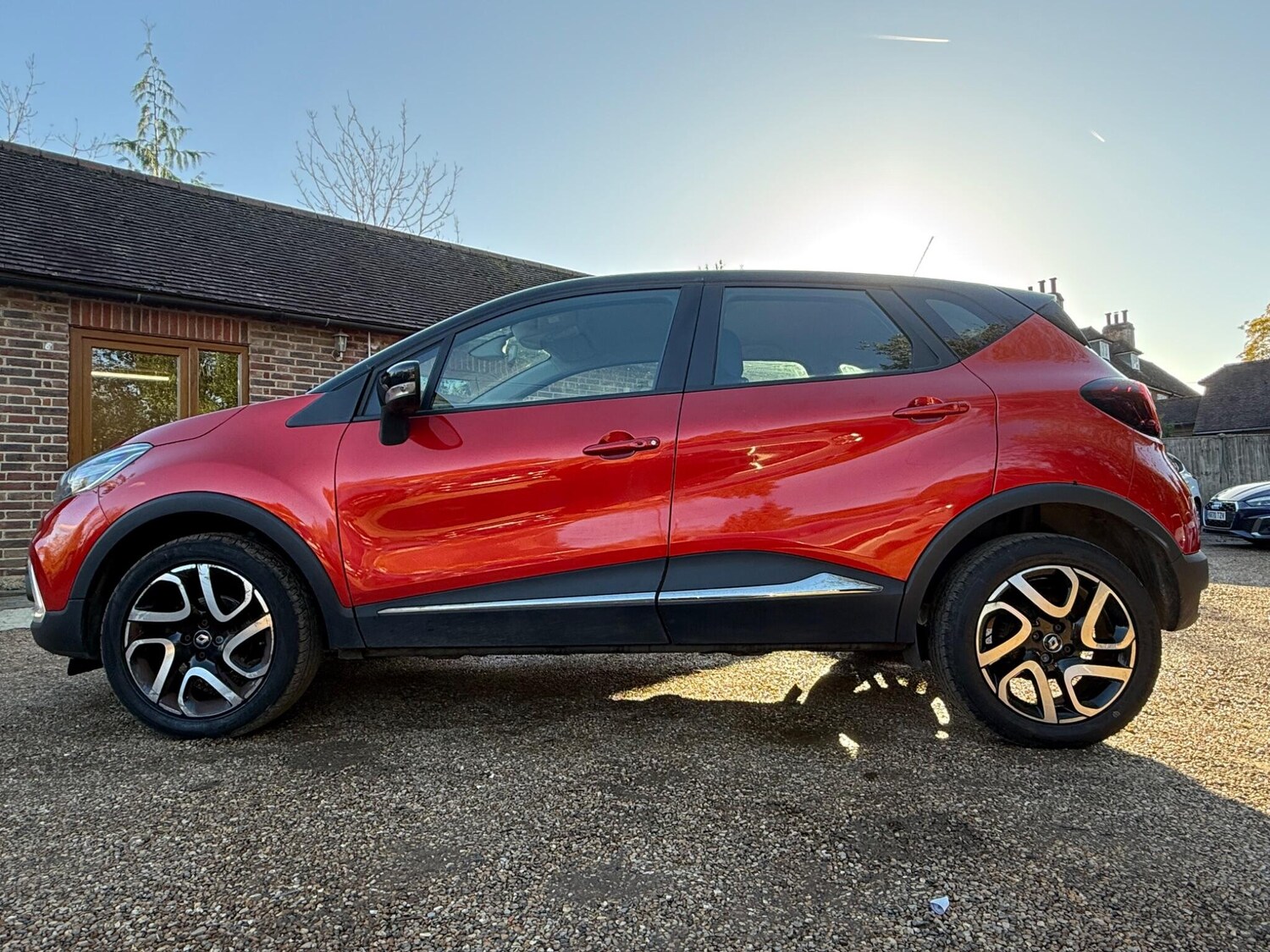 Used Renault Captur 2018 for sale - 76360077: Photo 6
