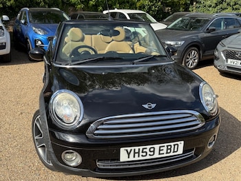 Used MINI Convertible 2009 for sale - 76099421: Photo
