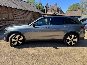 Used Mercedes-Benz GLC 2019 for sale - 79462061: Photo