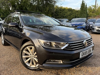 Used Volkswagen Passat 2018 for sale - 76215297: Photo