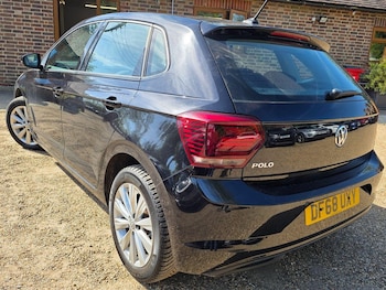 Used Volkswagen Polo 2019 for sale - 79359219: Photo