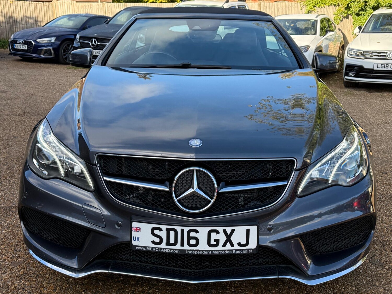 Used Mercedes-Benz E Class 2016 for sale - 76370476: Photo 3