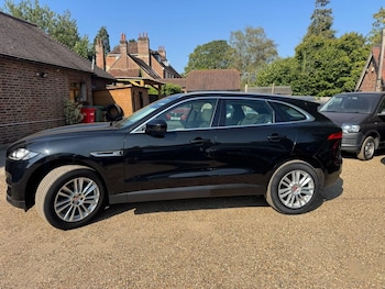 Used Jaguar F-Pace 2019 for sale - 79359246: Photo