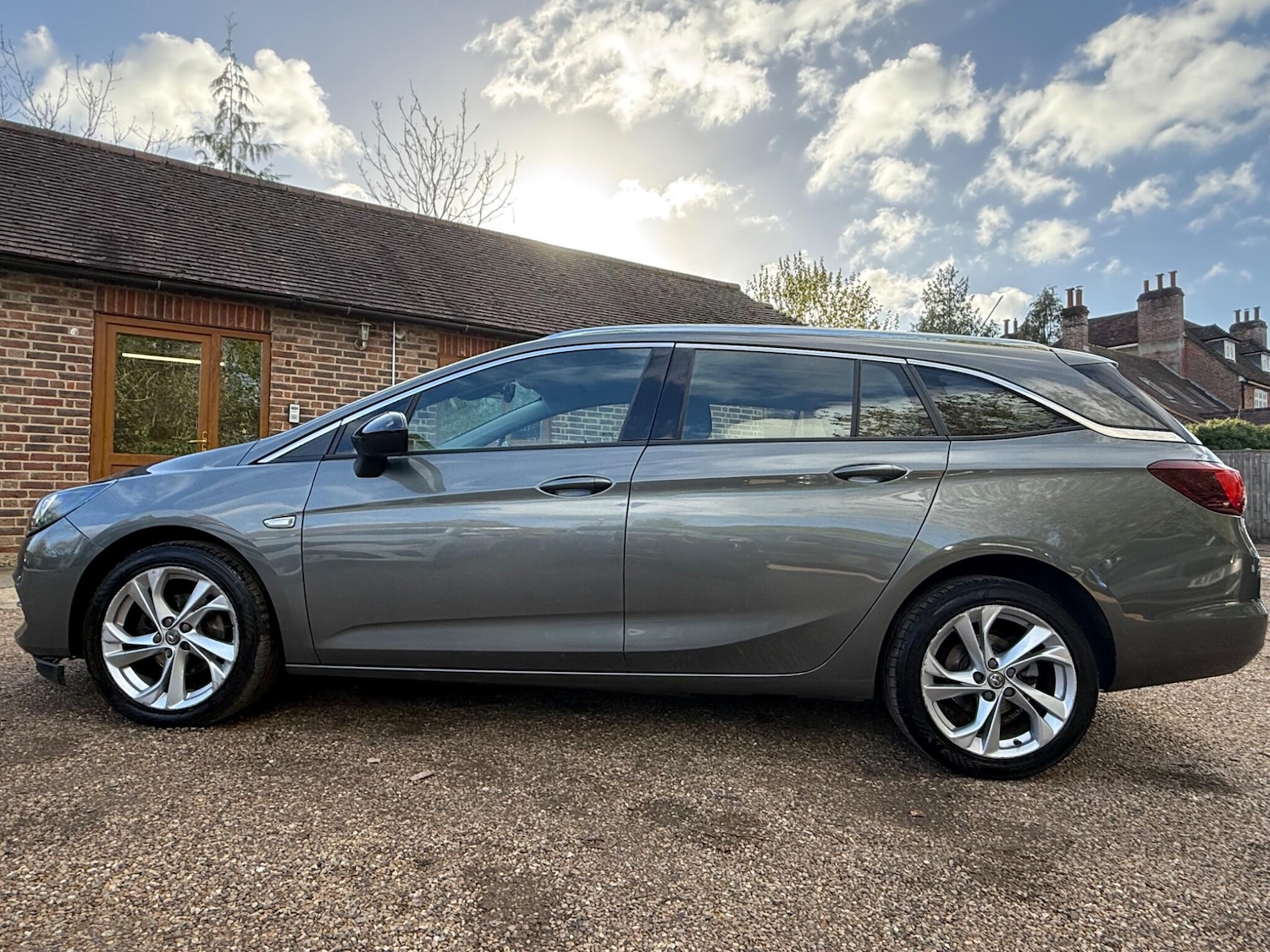 Used Vauxhall Astra 2021 for sale - 76952627: Photo 4
