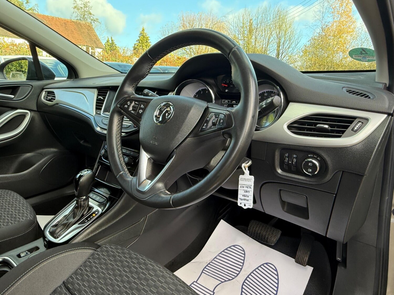 Used Vauxhall Astra 2021 for sale - 76952627: Photo 8