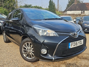 Used Toyota Yaris 2016 for sale - 73944848: Photo