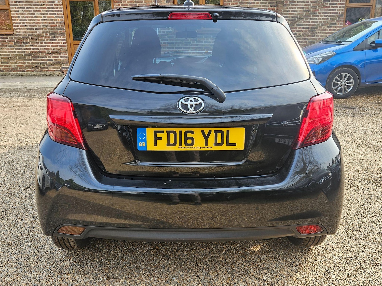 Used Toyota Yaris 2016 for sale - 73944848: Photo 5