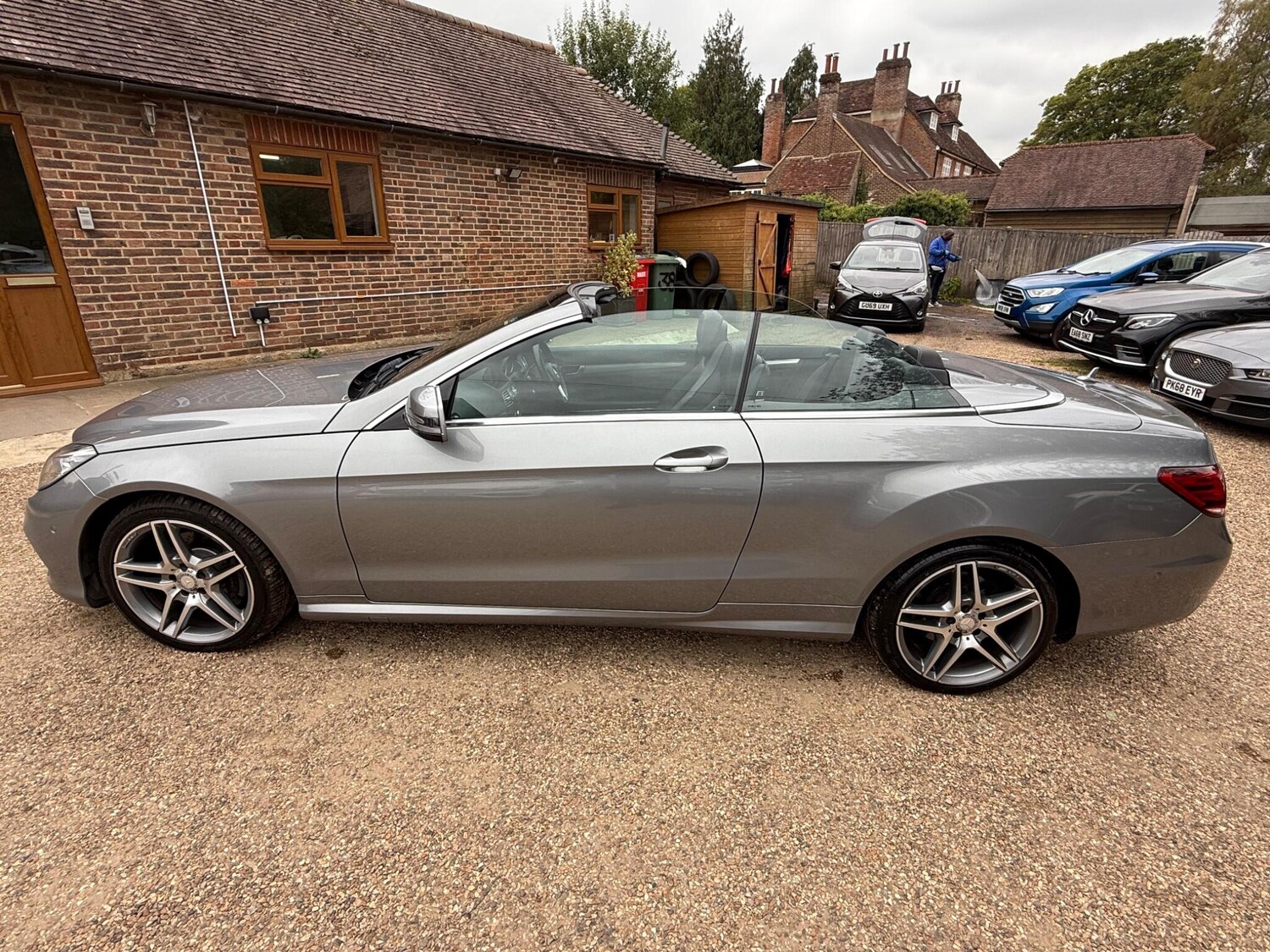 Used Mercedes-Benz E Class 2014 for sale - 76059638: Photo 4