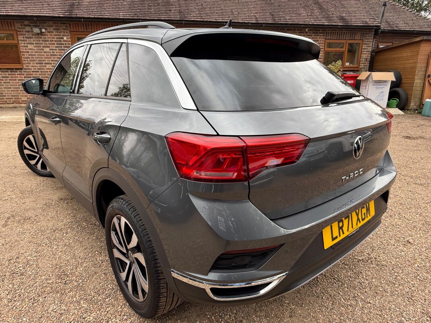 Used Volkswagen T-Roc 2021 for sale - 76260146: Photo 3