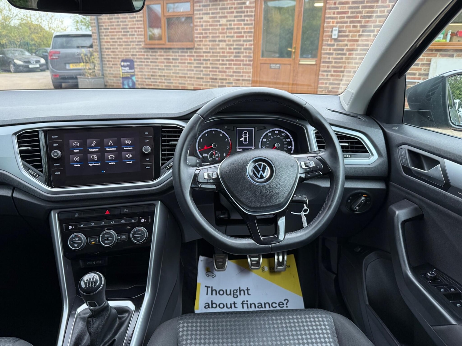 Used Volkswagen T-Roc 2021 for sale - 76260146: Photo 9