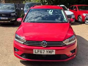 Used Volkswagen Golf SV 2017 for sale - 79359237: Photo