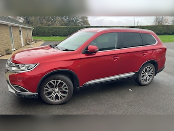 Used Mitsubishi Outlander 2016 for sale - 76538897: Photo