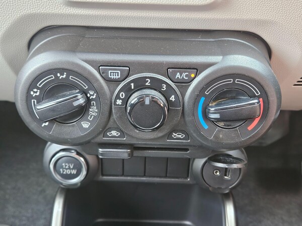 Used Suzuki Ignis 2018 for sale - 75247280: Photo 9
