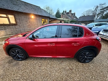 Used Peugeot 208 2023 for sale - 76689332: Photo