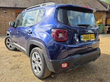 Used Jeep Renegade 2018 for sale - 79359228: Photo