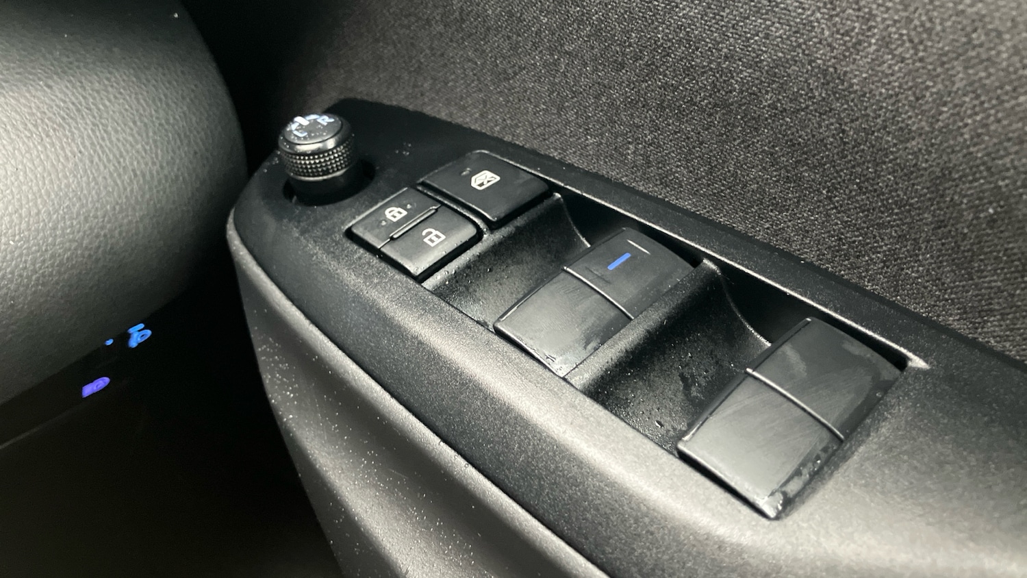 Used Toyota Yaris 2023 for sale - 77776165: Photo 24