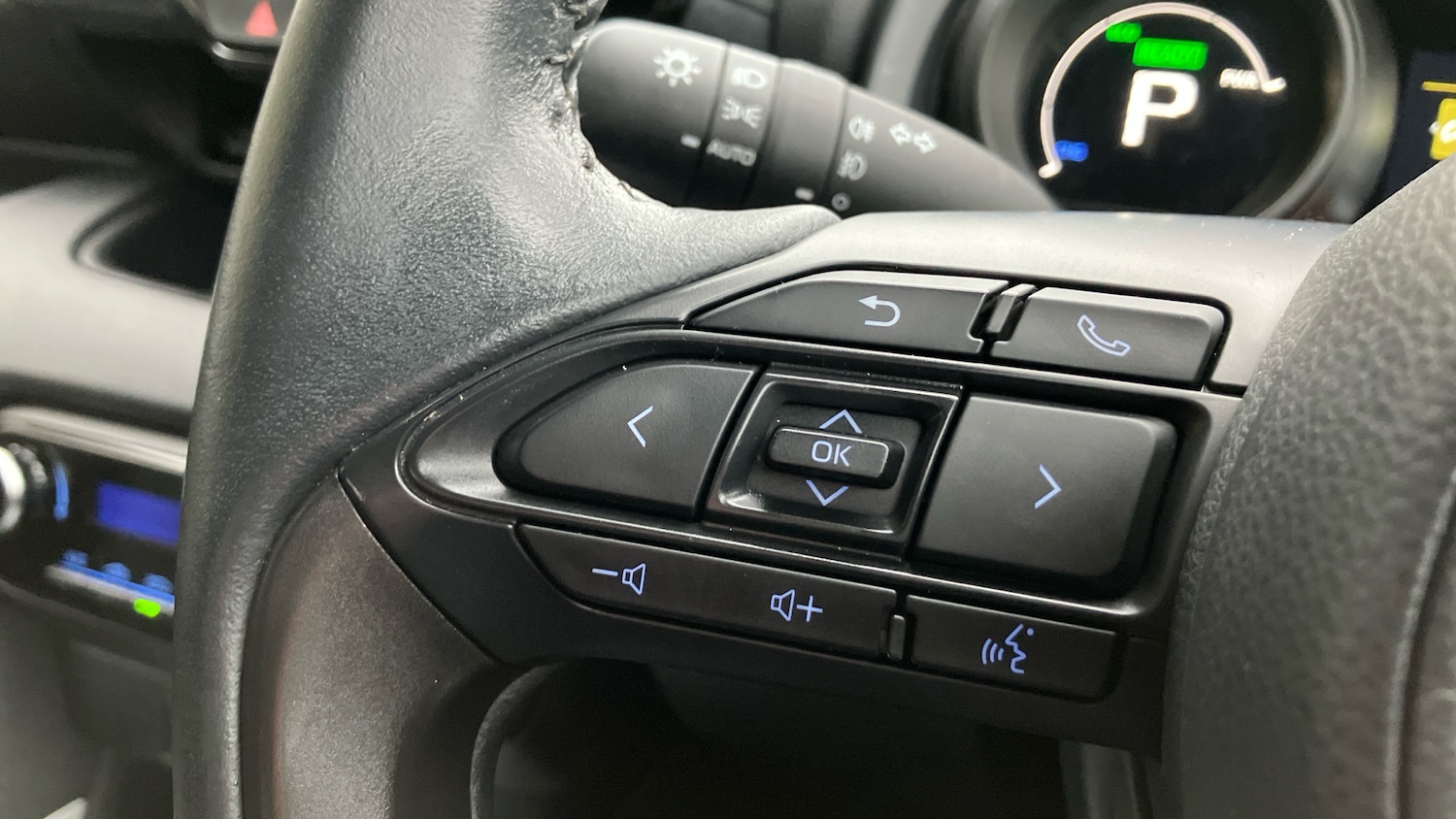 Used Toyota Yaris 2023 for sale - 77776165: Photo 28