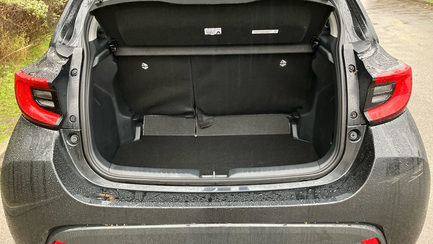 Used Toyota Yaris 2023 for sale - 77776165: Photo 4