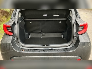 Used Toyota Yaris 2023 for sale - 77776165: Photo