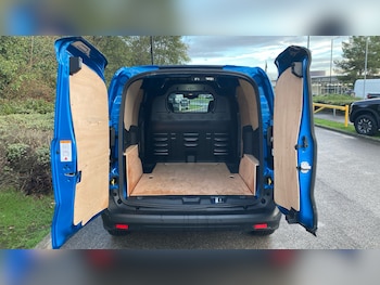 Used Ford Transit Courier 2025 for sale - 76684775: Photo