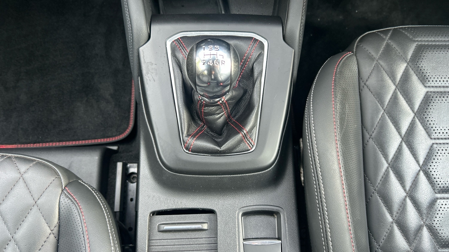 Used Ford Focus 2023 for sale - 76564947: Photo 13