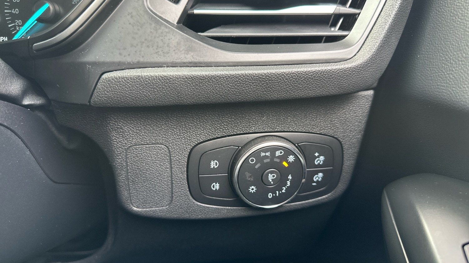 Used Ford Focus 2023 for sale - 78078777: Photo 32