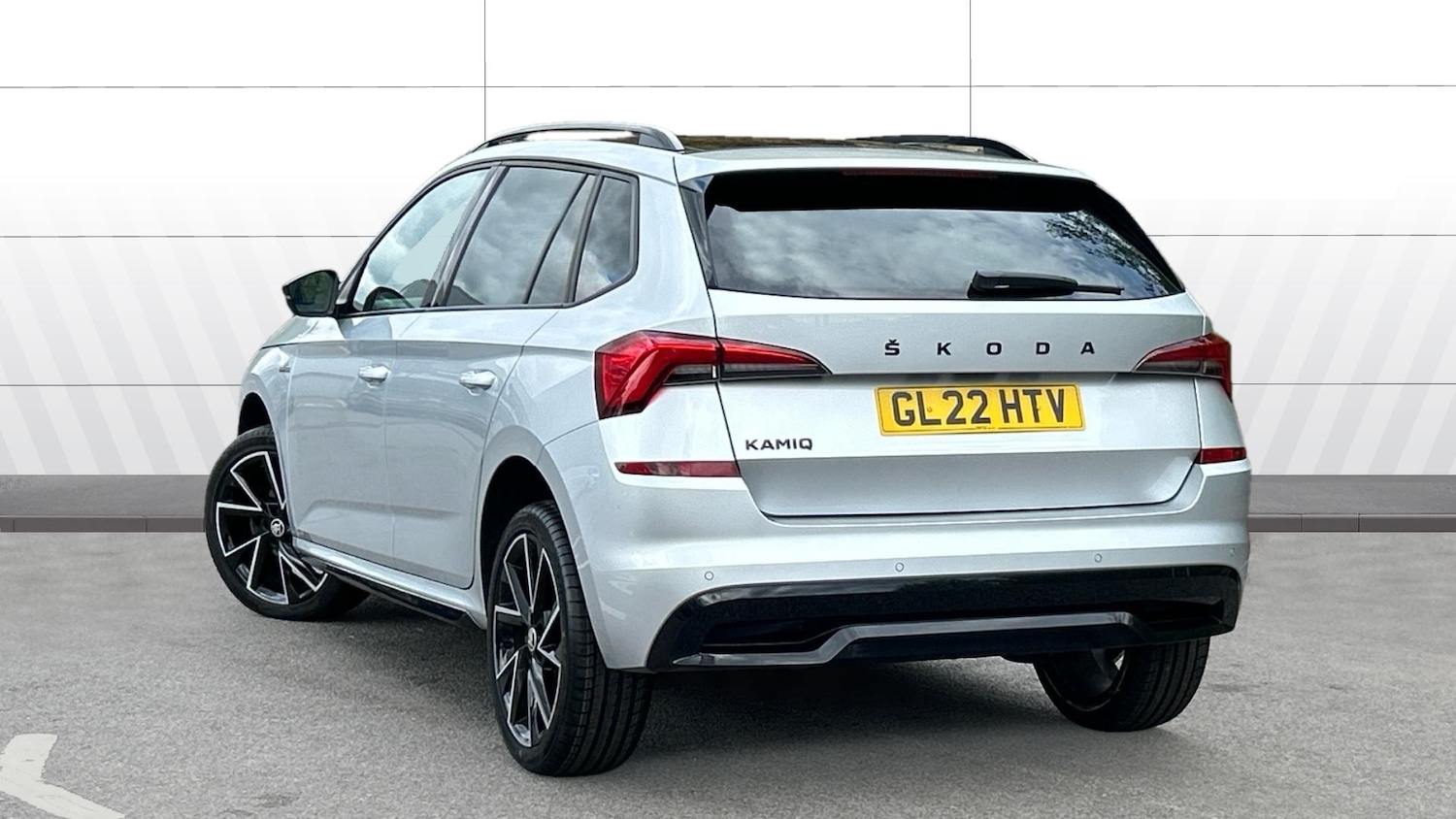 Used Skoda Kamiq 2022 for sale - 76100852: Photo 2