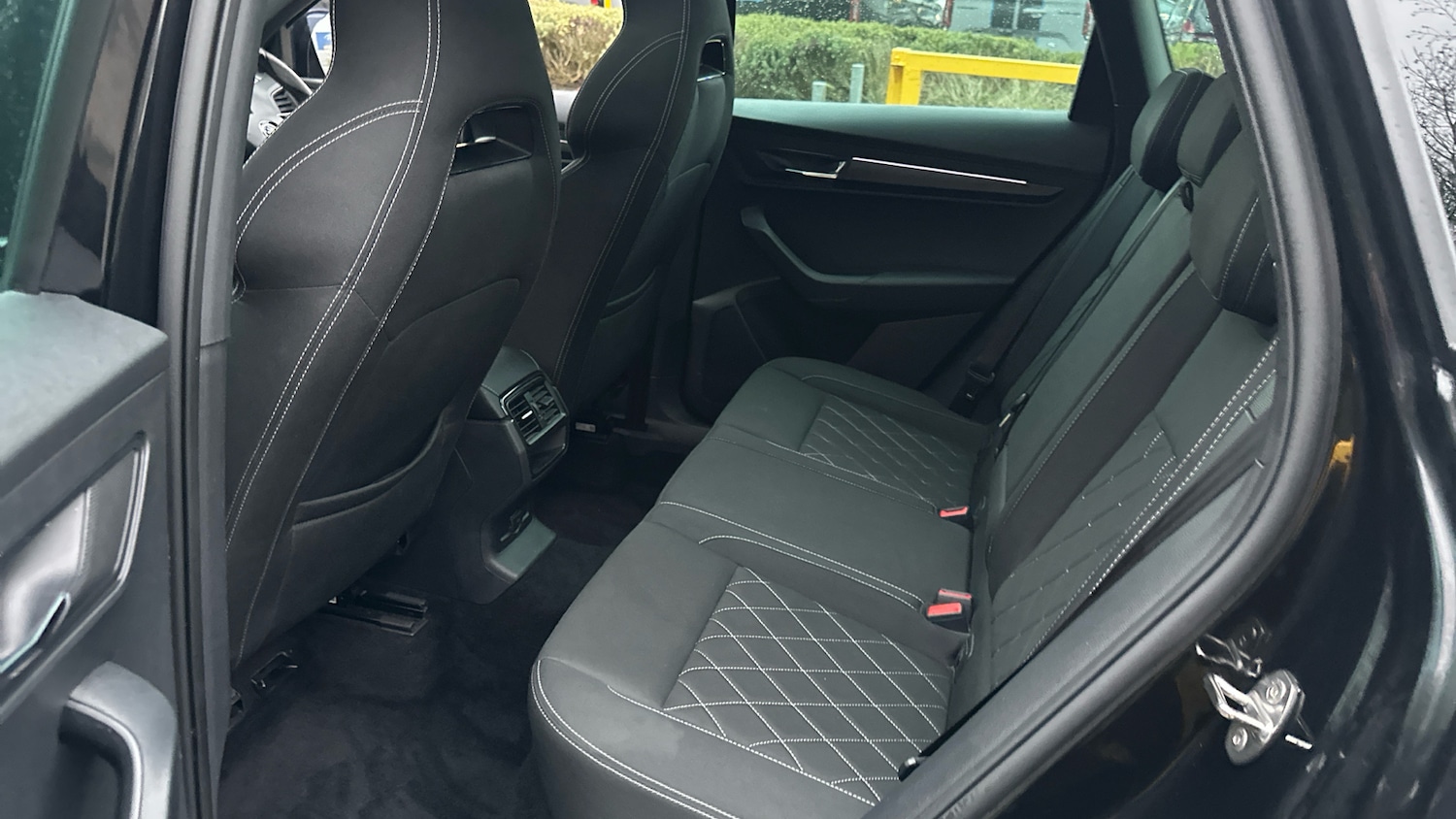 Used Skoda Karoq 2022 for sale - 77431537: Photo 16