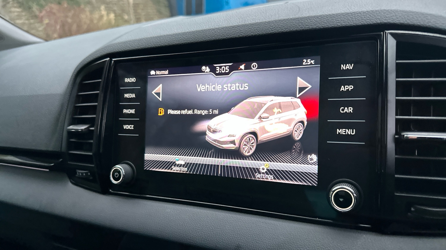 Used Skoda Karoq 2022 for sale - 77431537: Photo 48