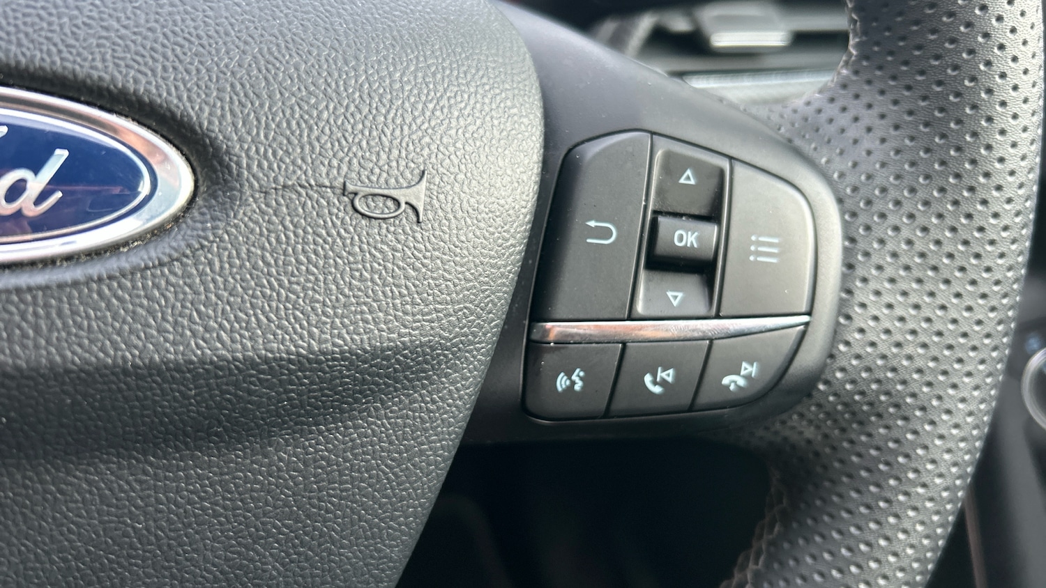 Used Ford Puma 2022 for sale - 76477103: Photo 34