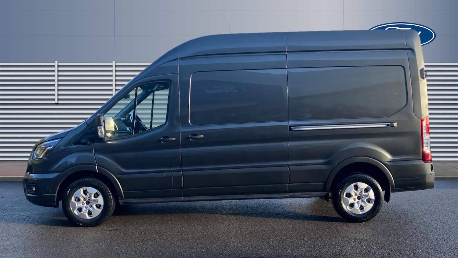 Used Ford Transit 2025 for sale - 76625600: Photo 4