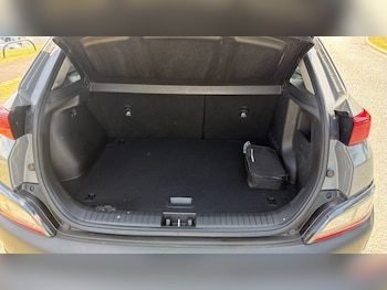Used Hyundai KONA 2023 for sale - 79044591: Photo
