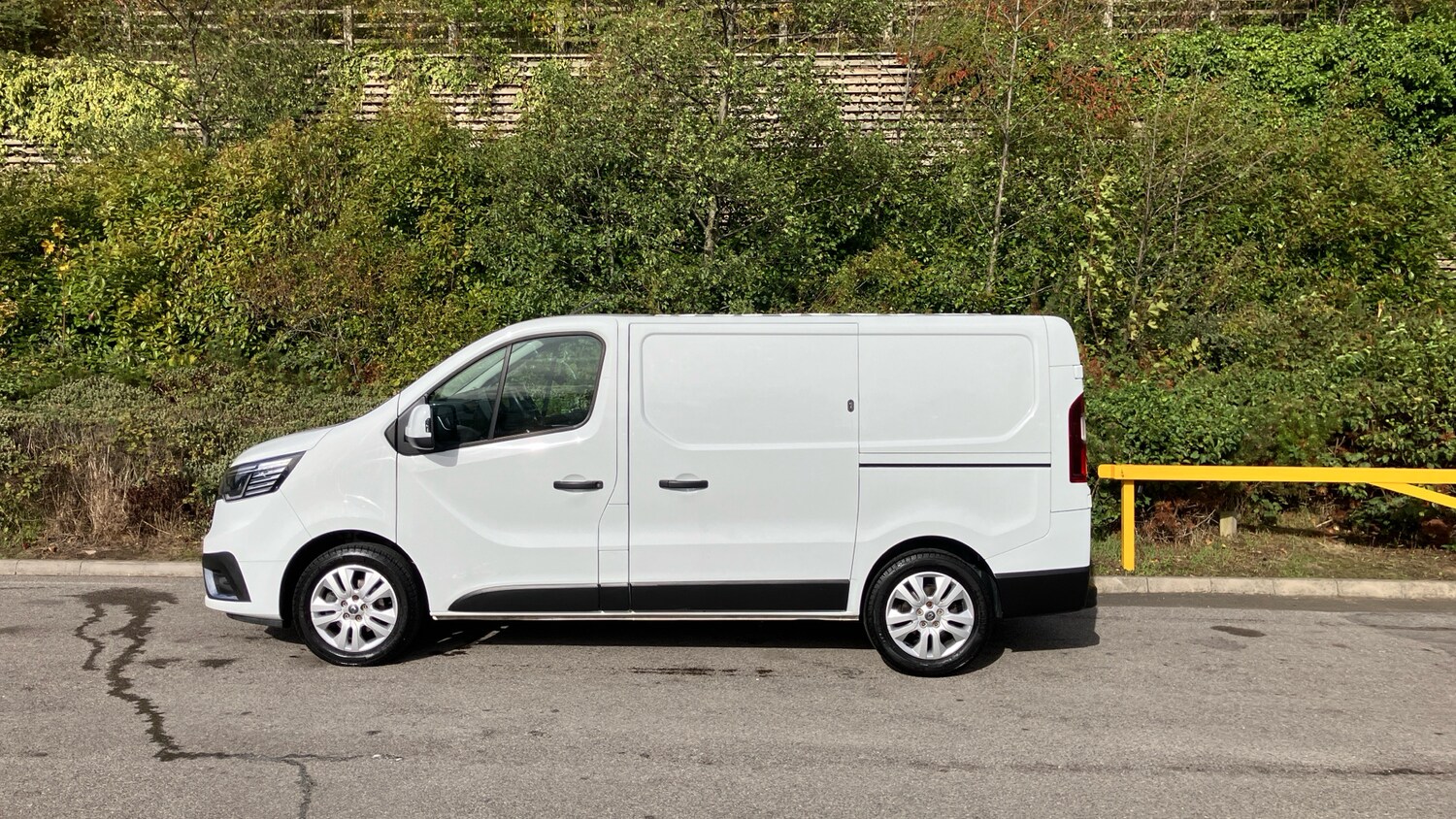 Used Renault Trafic 2023 for sale - 76321695: Photo 9