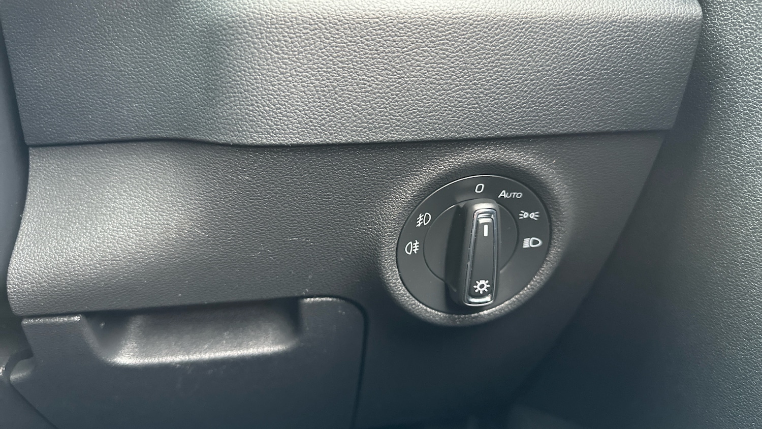 Used Skoda Karoq 2022 for sale - 77245488: Photo 26