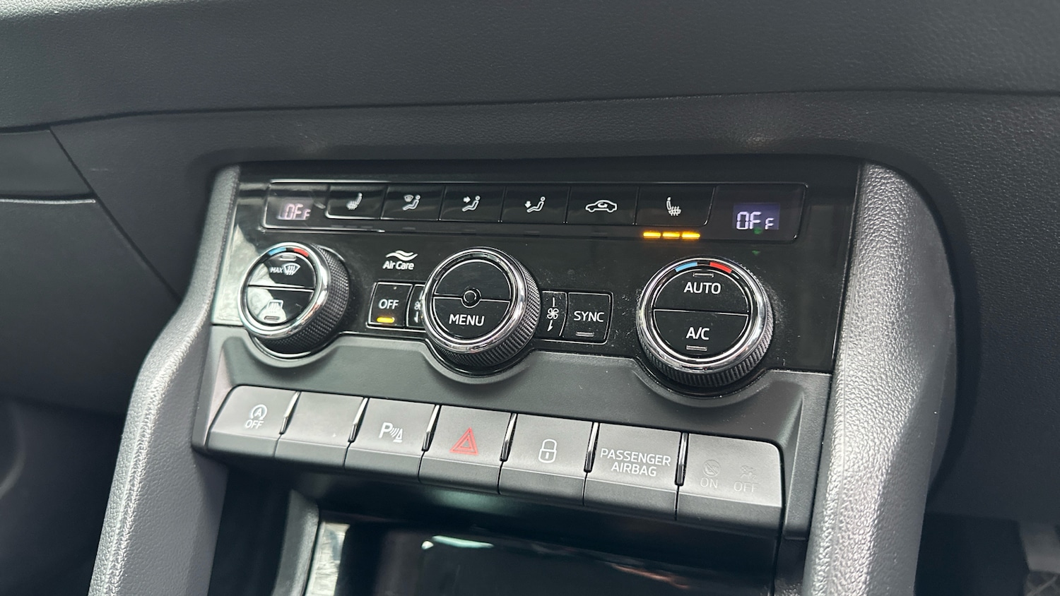 Used Skoda Karoq 2022 for sale - 77245488: Photo 27