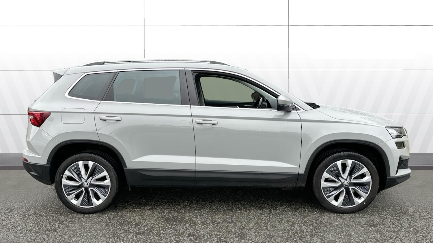 Used Skoda Karoq 2022 for sale - 77245488: Photo 5