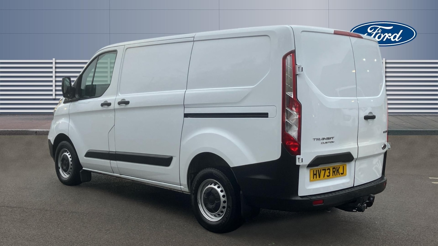 Used Ford Transit Custom 2023 for sale - 77106425: Photo 2