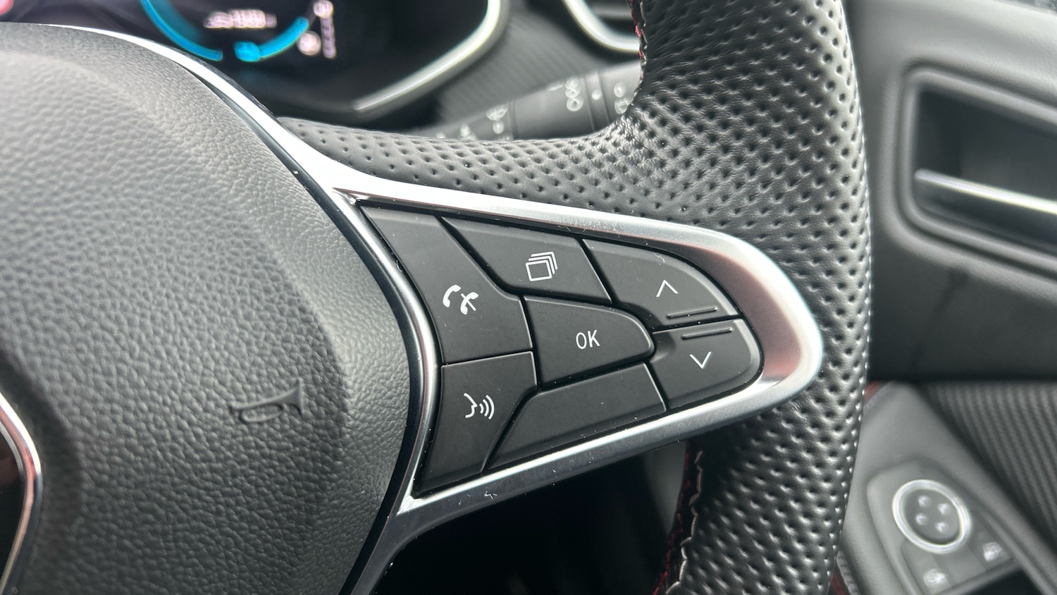 Used Renault Clio 2022 for sale - 77446123: Photo 27