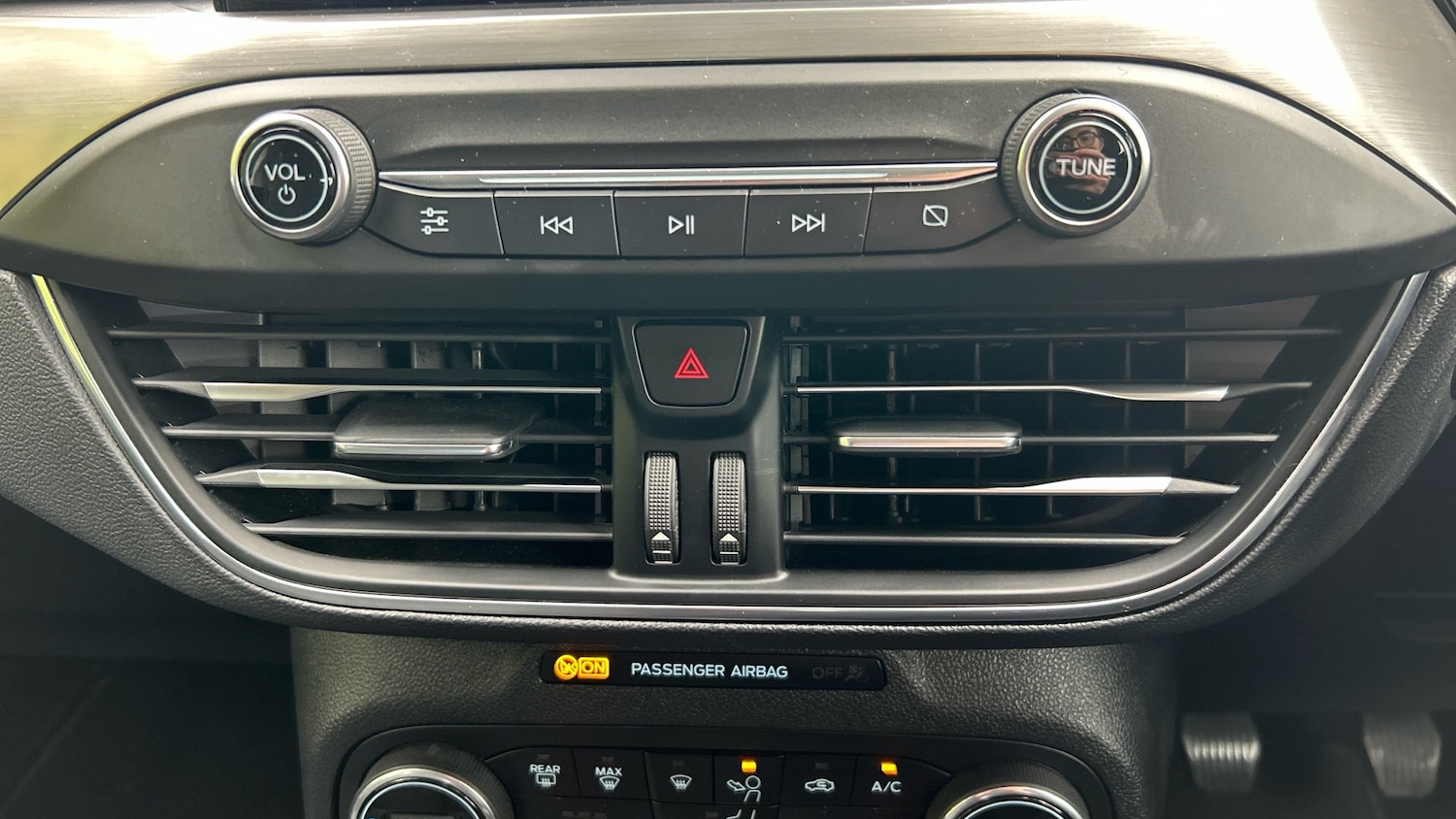 Vehicle 28