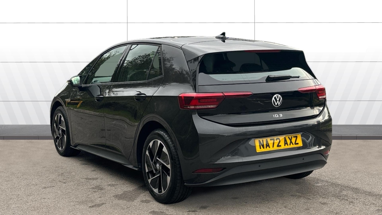 Used Volkswagen ID.3 2022 for sale - 76477762: Photo 2