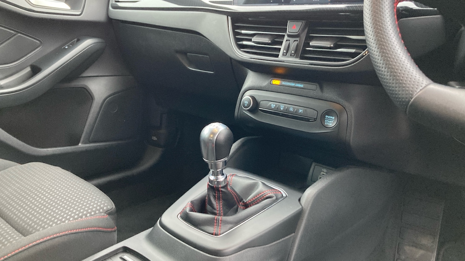 Used Ford Focus 2023 for sale - 77997413: Photo 13